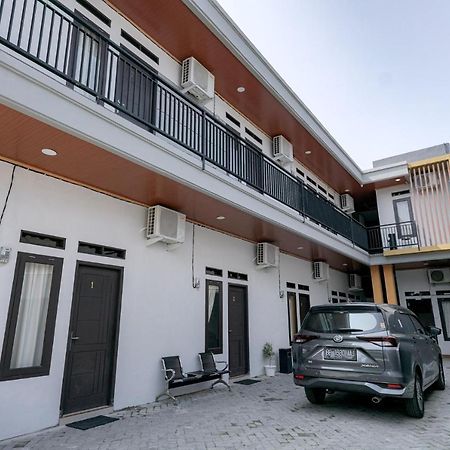 Reddoorz @ Jalan Urip Sumoharjo Lampung Hotell Bandar Lampung Exteriör bild