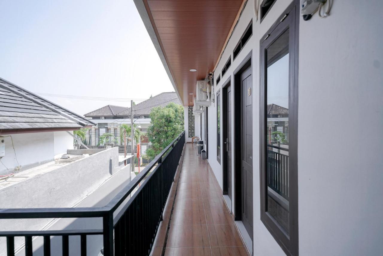 Reddoorz @ Jalan Urip Sumoharjo Lampung Hotell Bandar Lampung Exteriör bild