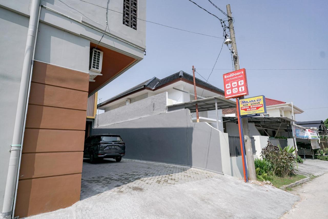 Reddoorz @ Jalan Urip Sumoharjo Lampung Hotell Bandar Lampung Exteriör bild